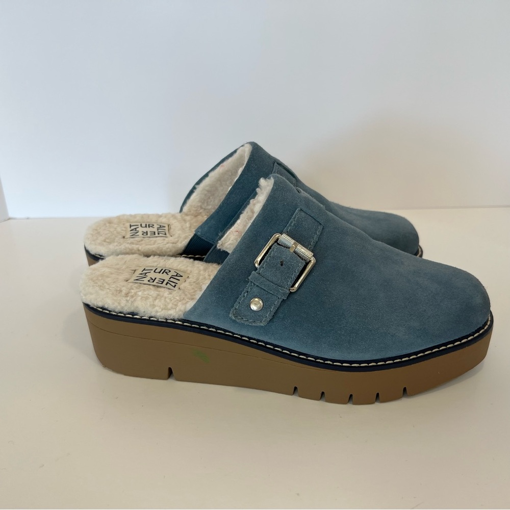 Naturalizer Blue Suede Sherpa lined Clogs Size 8.5
